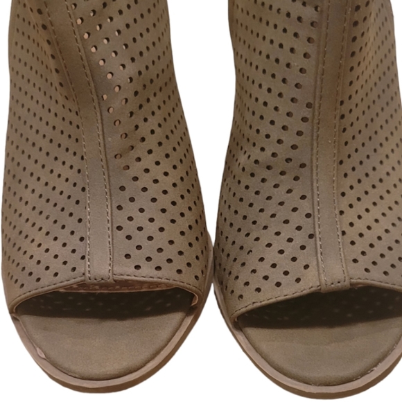 Olive Green Booties - Picture 4 of 8